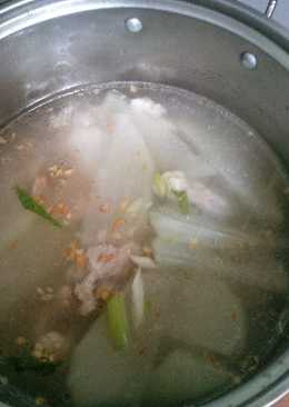 Soup lobak putih