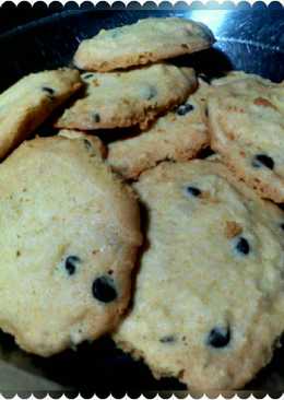 Choco Chips Vanilla Cookies