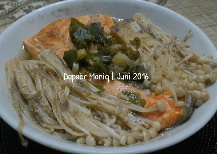 resep makanan Tim Salmon dan Jamur Enoki, Sehat, Super Lezat, Cepat Buatnya