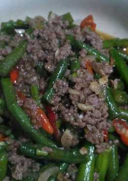 Oseng kacang panjang daging giling