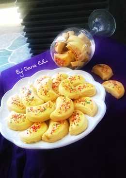 Crescent cookies (3 bahan, no mixer)