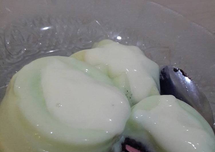 bahan dan cara membuat Silky pudding melon