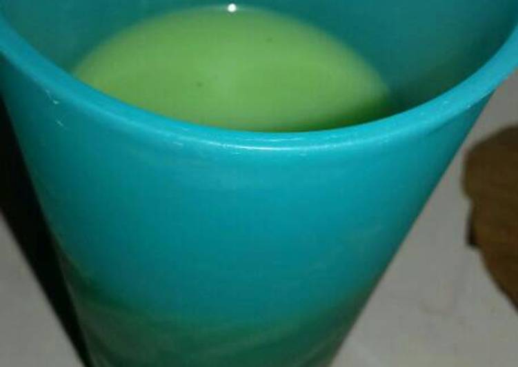 bahan dan cara membuat Green tea milk home made ala mall??