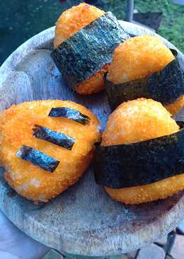 Onigiri Crispy isi Daging ayam