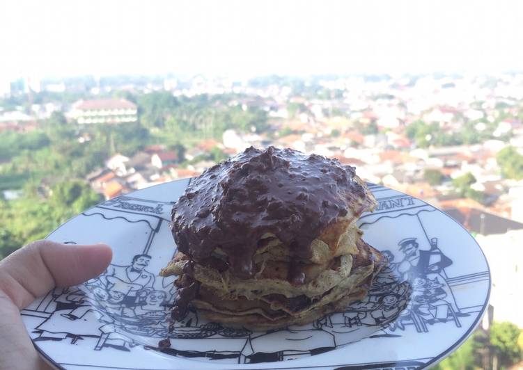 gambar untuk cara membuat Banana pancake ovomaltine - tanpa terigu