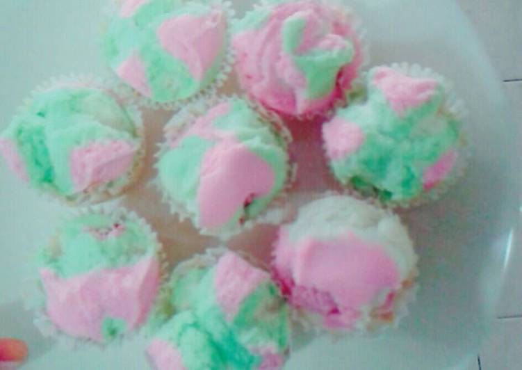 resep makanan Bolu Kukus Pelangi