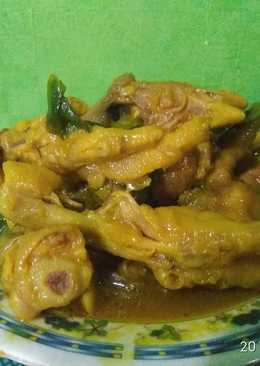 Ceker kepala ayam bumbu mie ayam