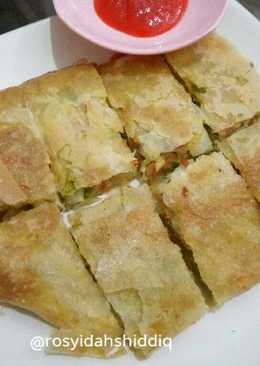 Martabak telur kulit lumpia isi sosis