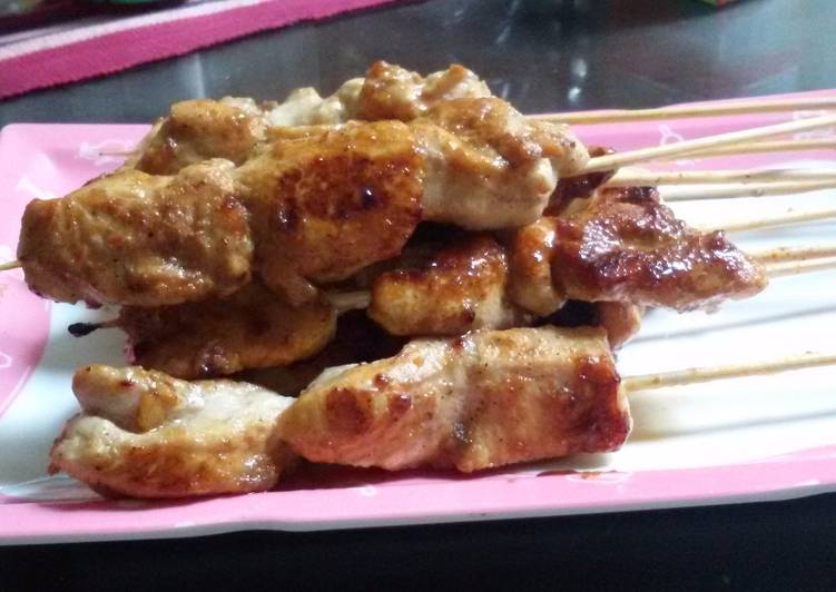 bahan dan cara membuat Sate Ayam Bumbu Barbeque Keto