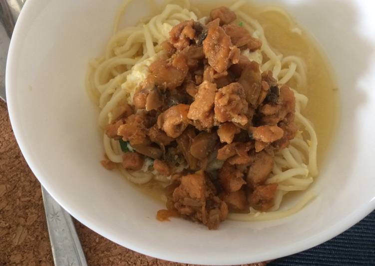 gambar untuk resep Mie ayam kuah ramen