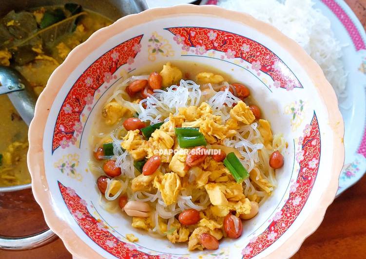  Resep  Bihun  Kari  Ayam  oleh Dapoer sriwidi Cookpad