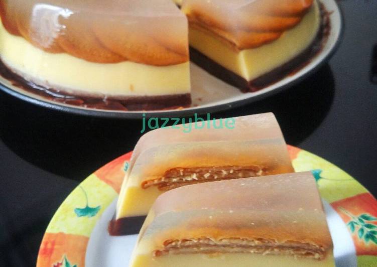 bahan dan cara membuat Pudding Regal 3 Lapis