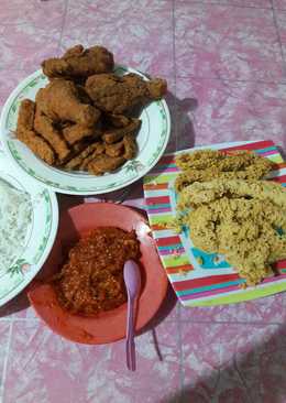 Ayam goreng krispy + kremesan + sambal tomat