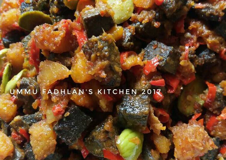 bahan dan cara membuat Sambal Goreng Hati Kentang Khas Cirebon