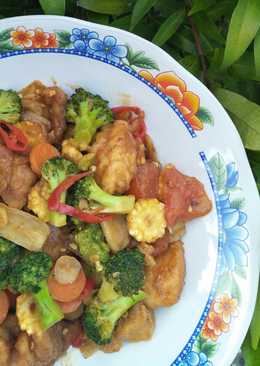 Ayam Saus Padang