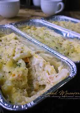 Baked-Macaroni with Cheesy Bechamel Sauce
