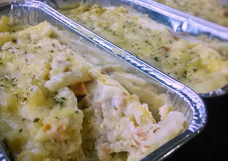 gambar untuk resep Baked-Macaroni with Cheesy Bechamel Sauce