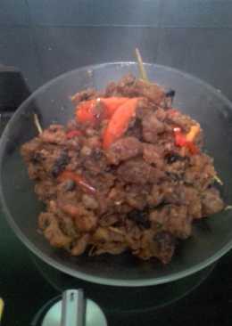 Sate kambing goreng