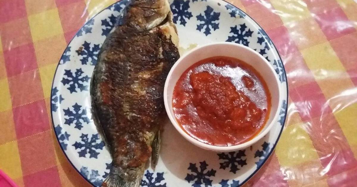 Resep Ikan  Mas  Panggang  Mentega Dan Sambel Tomat Pakai 