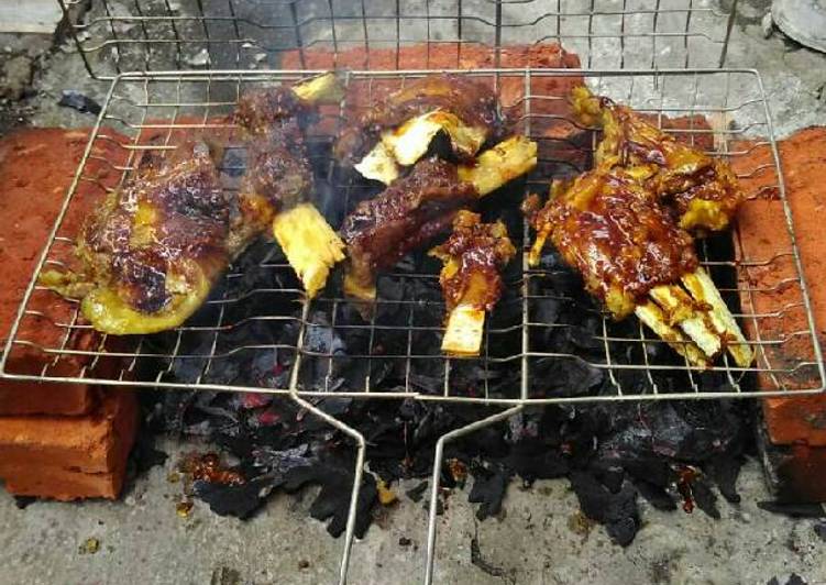 bahan dan cara membuat Iga sapi bakar