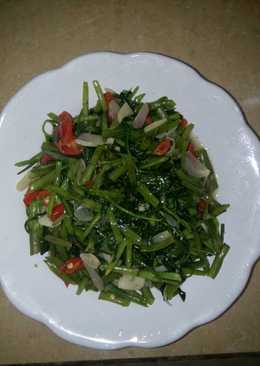 Tumis Kangkung Terasi