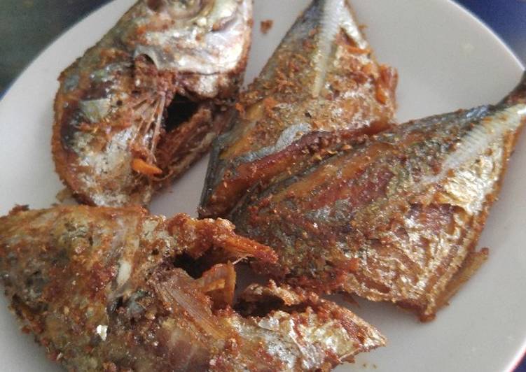 Resep Ikan goreng bumbu ketumbar Kiriman dari Stephania Ichan Astrid