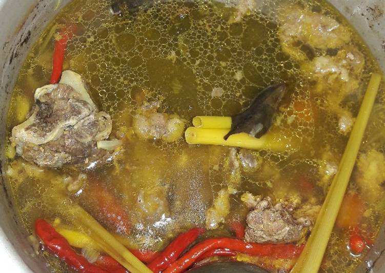 Resep Pindang tulang dan daging Oleh nouuno