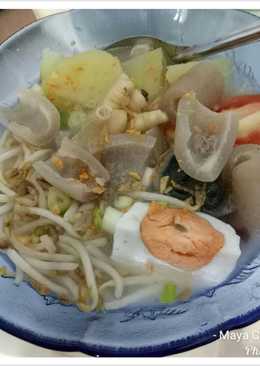 Misop (soto bening) kikil,ceker