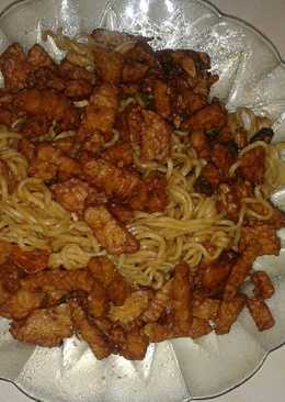 Orek Tempe & MieGoreng