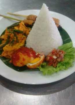 Nasi campur sate lilit