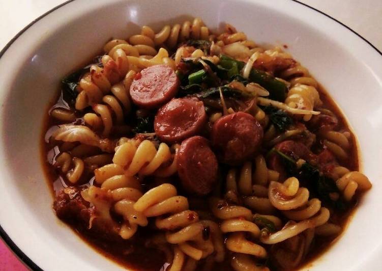 resep Spiral Macaroni Kuah Pedas Mampus Bon Cabe