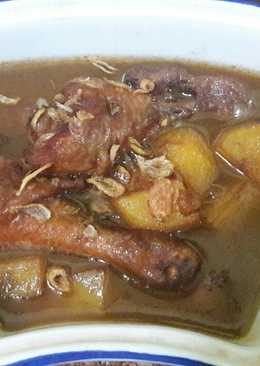 Semur ayam kentang sederhana