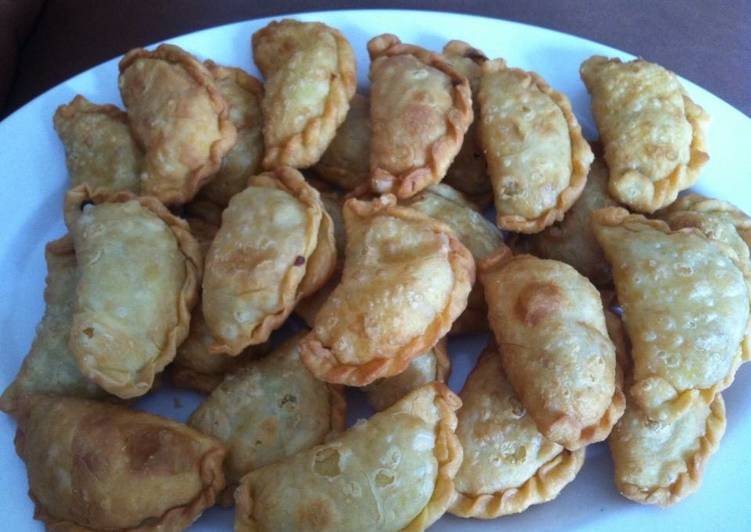 gambar untuk resep Curry puff /pastel