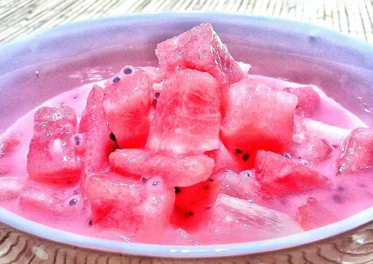 resep lengkap untuk Sop Buah Semangka Selasih