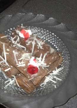 Dadar Gulung Coklat isi Pisangð Keju