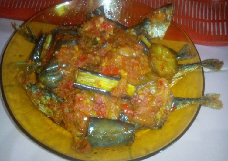 resep makanan Ikan campur jengkol dan terong balado(masakan padang) #BantuMantenBaru