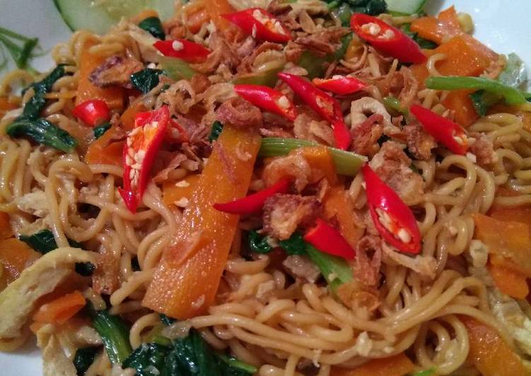 gambar untuk resep Mie goreng jawa/javanese fried noodles