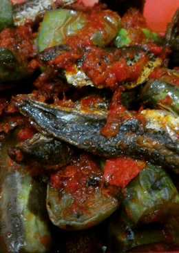 Ikan tamban terong ijo balado