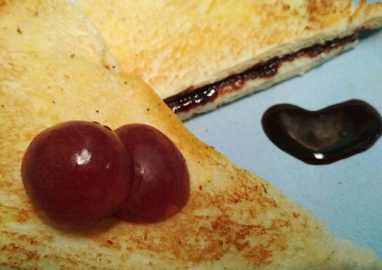 Resep Roti bakar coklat buah Oleh Suci Nindyah N H