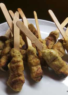 Sate ayam lilit