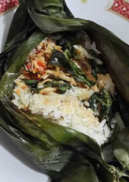 Nasi Bakar Ayam Suwir Pedas