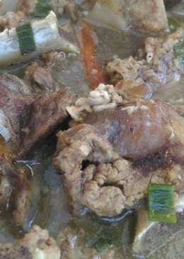 Sop tulang sapi simpel bumbu seadanya gak ribet enaaak ðŸ'ðŸ˜‹