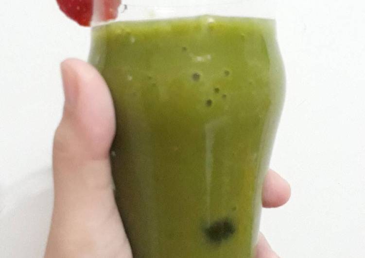 bahan dan cara membuat Jus - Healthy juice (pakcoy/pokcay, strawberry, mangga)