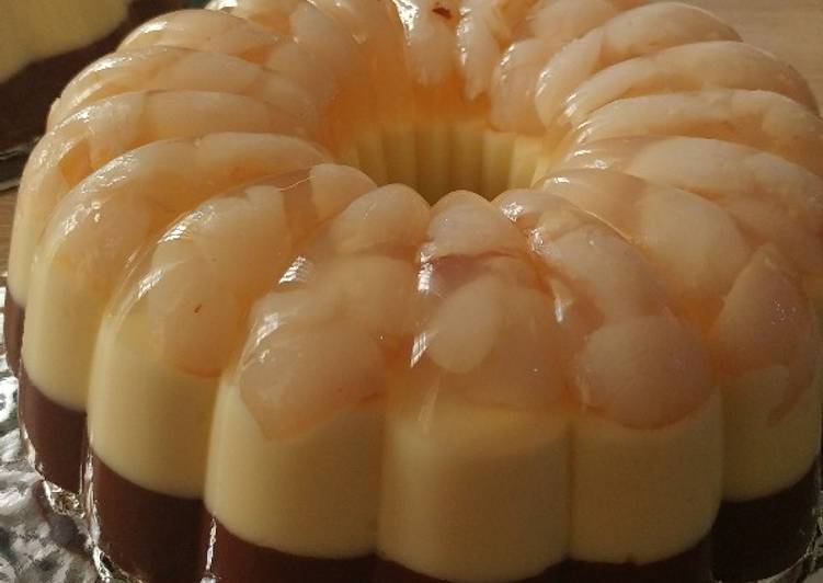 Puding Coklat Susu Leci