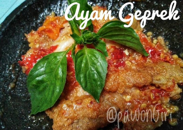  Resep  Ayam  Geprek  oleh Mrs Riksana Cookpad