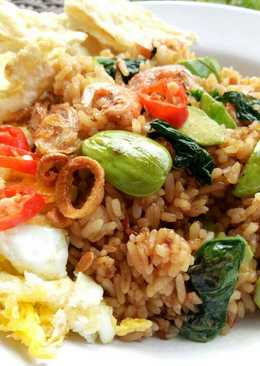 Nasi Goreng Pete Ebi