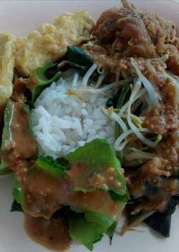 Pecel sayur feat tempe goreng tepung nyuss