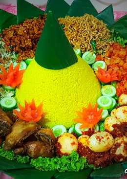 Nasi tumpeng