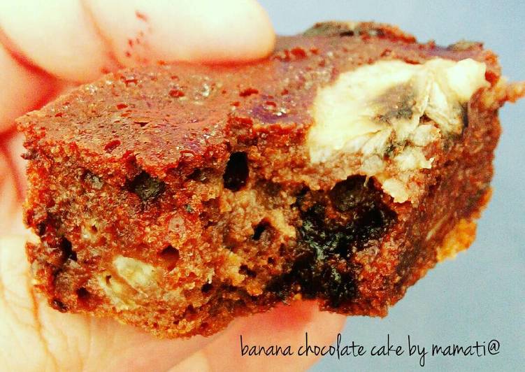 gambar untuk resep Banana chocolate cake (Moist bingitsss, no mixer)