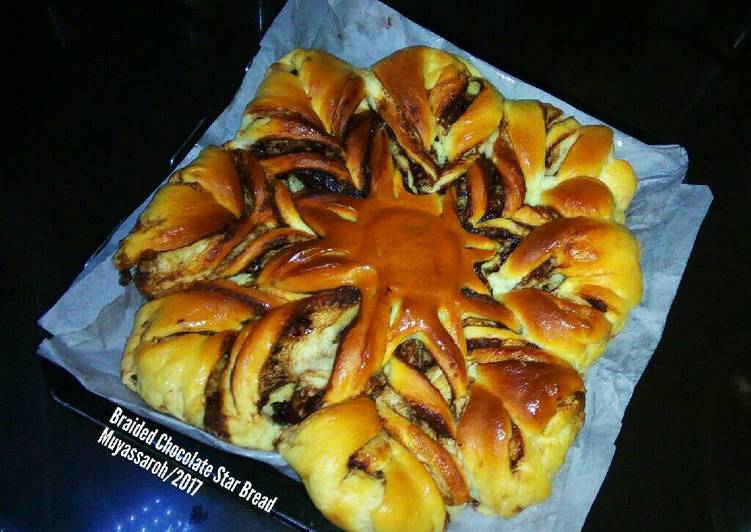 gambar untuk cara membuat Braided Chocolate Star Bread